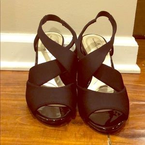 Black Bandolino pumps